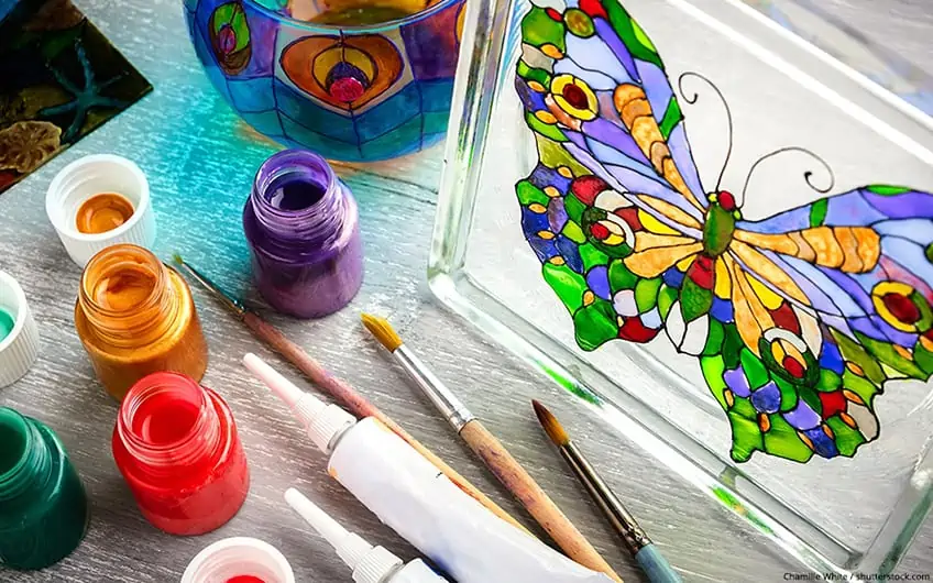 Glass Painting with Chalkola Acrylic Paint Pens - Laura Summers