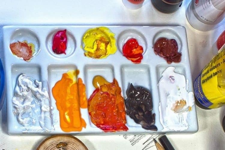 How to Thin Acrylic Paint Tips and Tricks