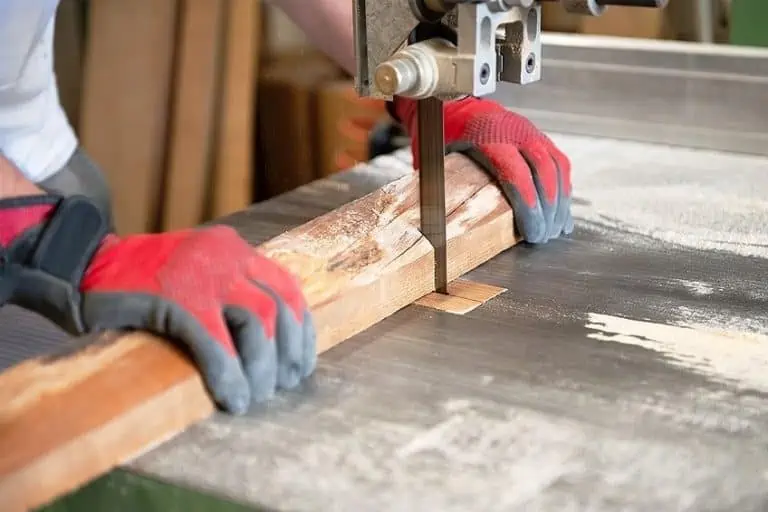 How to Use a Band Saw for Beginners – Complete Guide