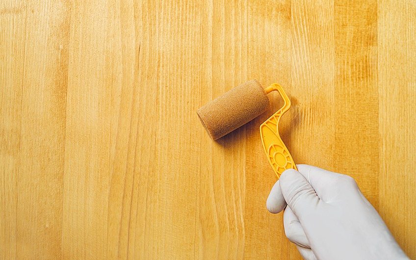 How Many Coats of Polyurethane to Apply? A Quick Polyurethane Tutorial