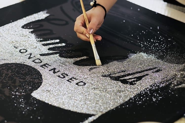 How to Seal Glitter Different Methods for Sealing Glitter