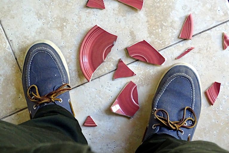 E6000 Glue Review and Guide Best Industrial Strength Craft Adhesive