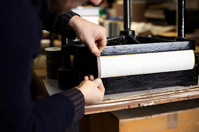 Use Book Press with Bookbinding Glue 