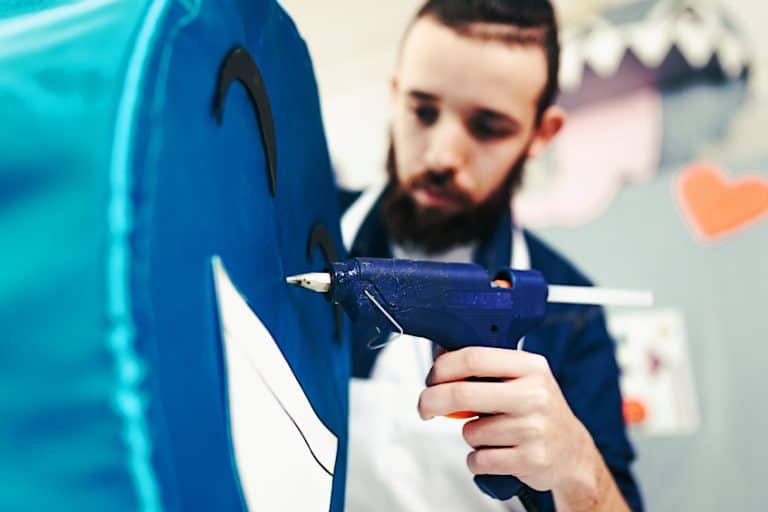 Best Glue for Nylon Adhesives for Bonding Nylon Fabrics