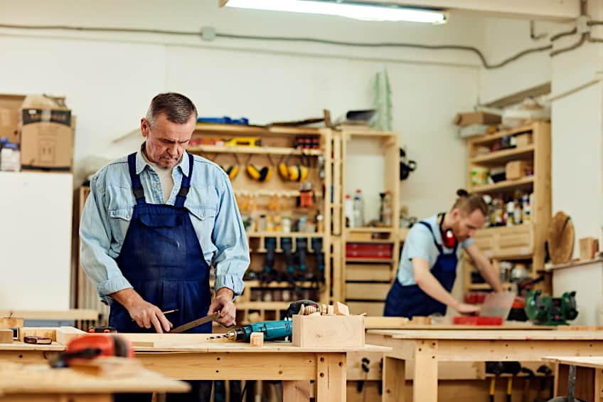 Workshop for Wood Crafts to Sell