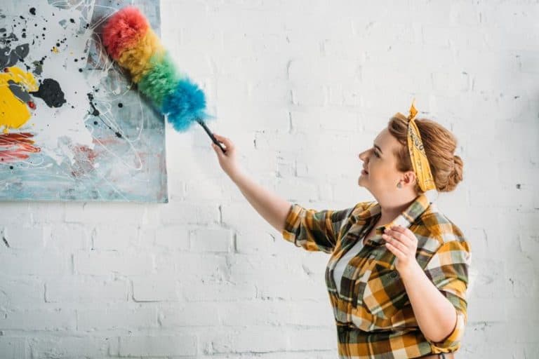 How to Clean Walls With Flat Paint - Easy Stain Removal Guide