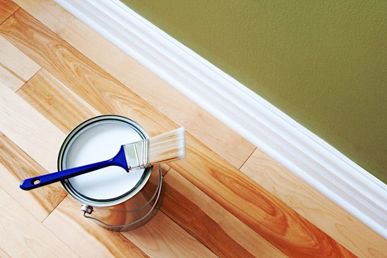 How to Paint Baseboards Easy Skirting Painting Guide